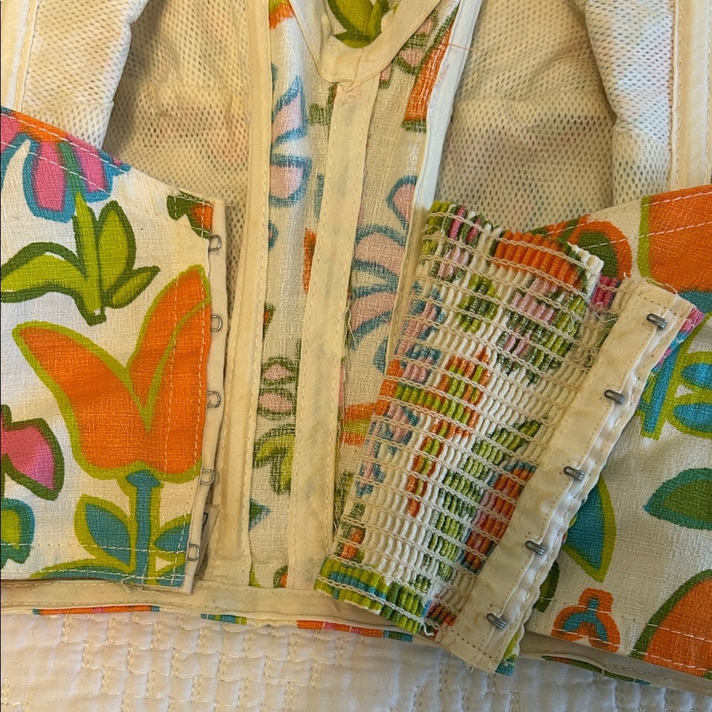 Rare Vintage 50’s Pin-Up Floral Print Bustier Top - Picture 3 of 8